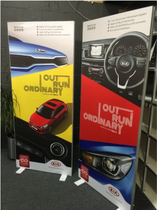Portable fabric display stand with Tenstyle® aluminium frame and silicone edge fabric graphics.
