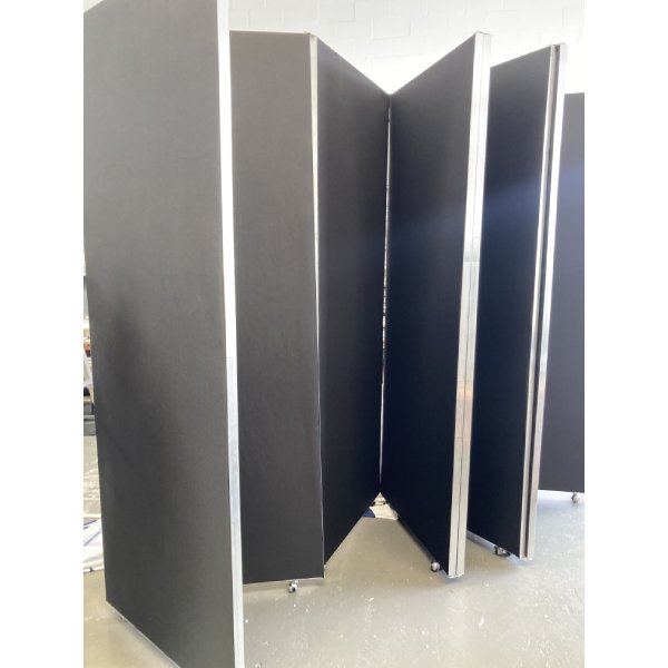 Screens - Zig Zag (hinged)